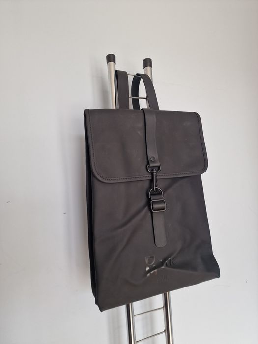 Страхотна раница RAINS , унисекс