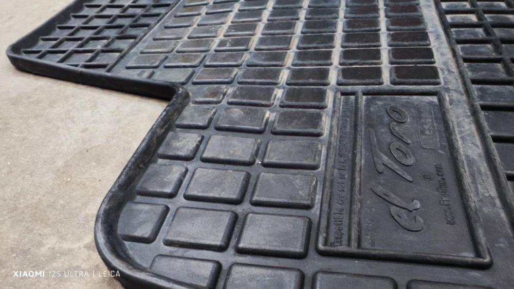 Гумени стелки марка TORO за Alfa Romeо 156