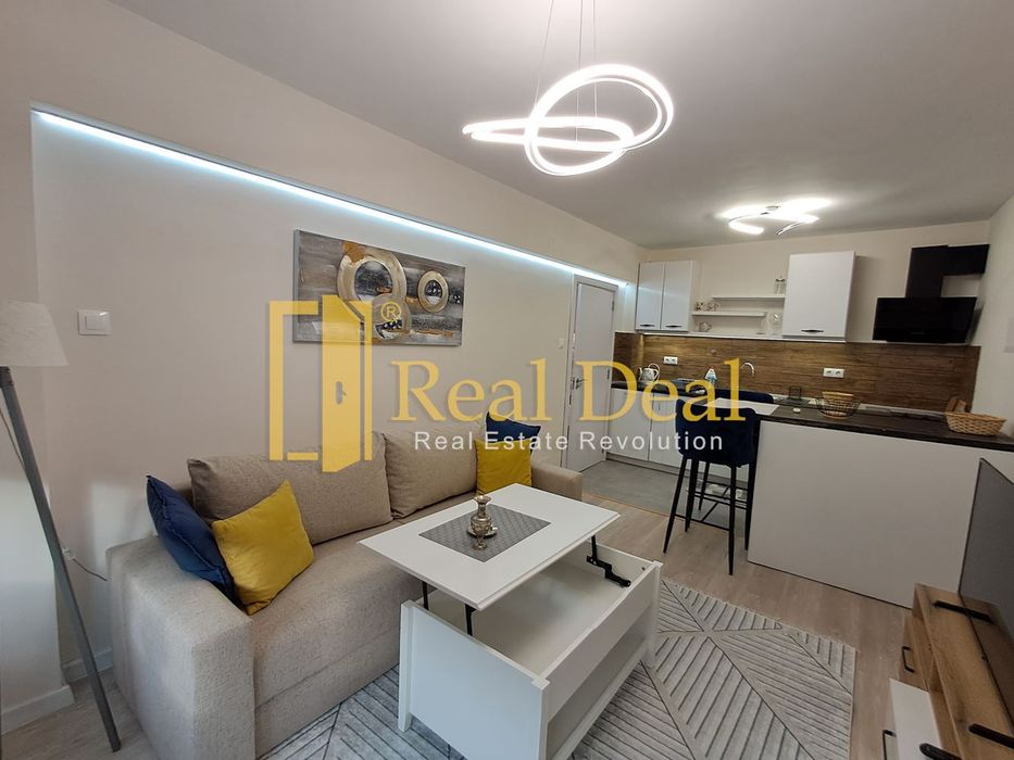 Дава се под наем Двустаен апартамент в София, Център - 46 кв.м за 698.19 € - Снимка #2