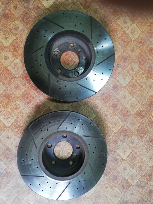 Перфорированные тормозные диски