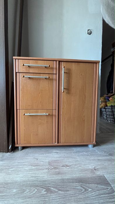 Продам шкафы комплектом