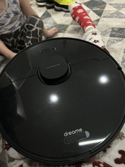 Продам роботпылесос Deame D9 max