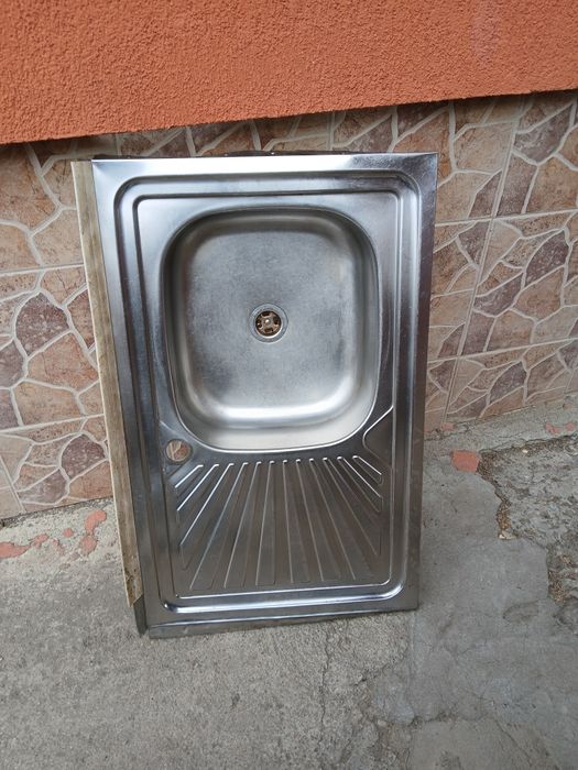 Vând chiuvetă inox