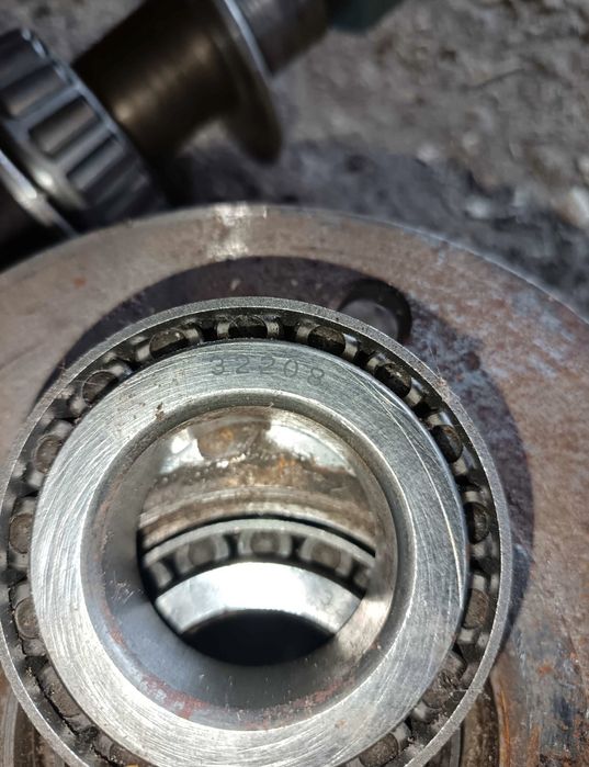 Butuci căruță, remorcuta