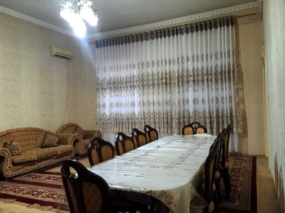 УрДУ рупарасида 2 каватли ховли жой сотилади(450м2)тайер бизнеси бн.
