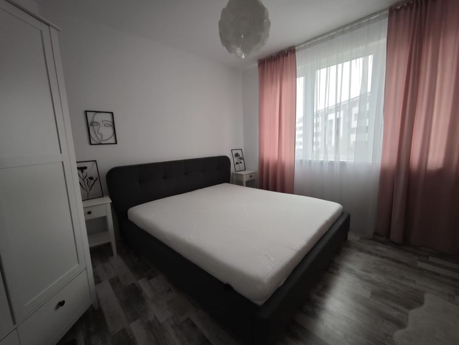 Închiriez apartament 2 camere