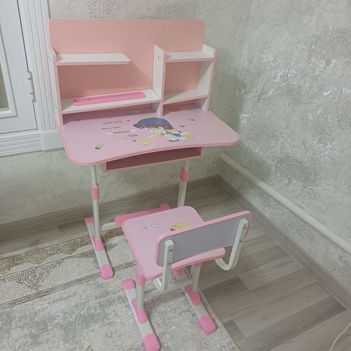 Qizlar uchun parta