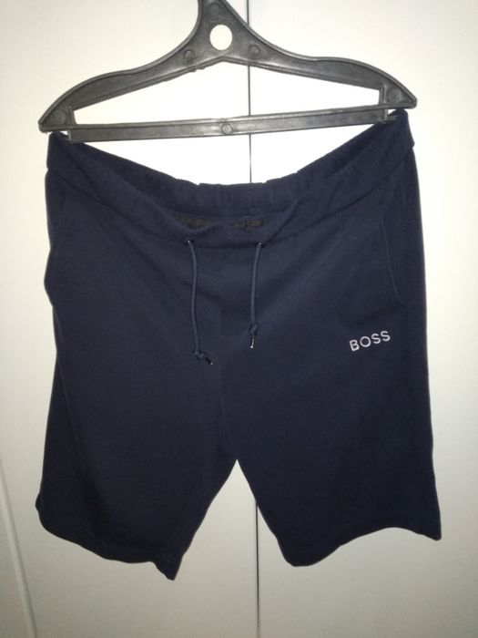 Продам мужские шорты