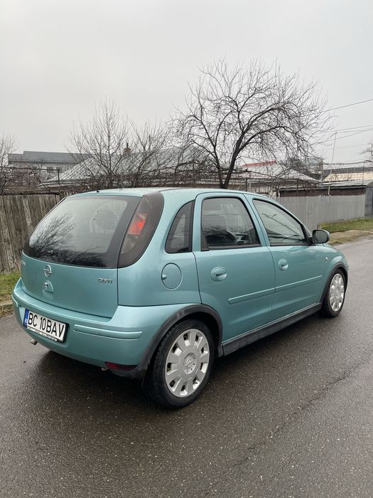 Opel corsa 2005 impecabila