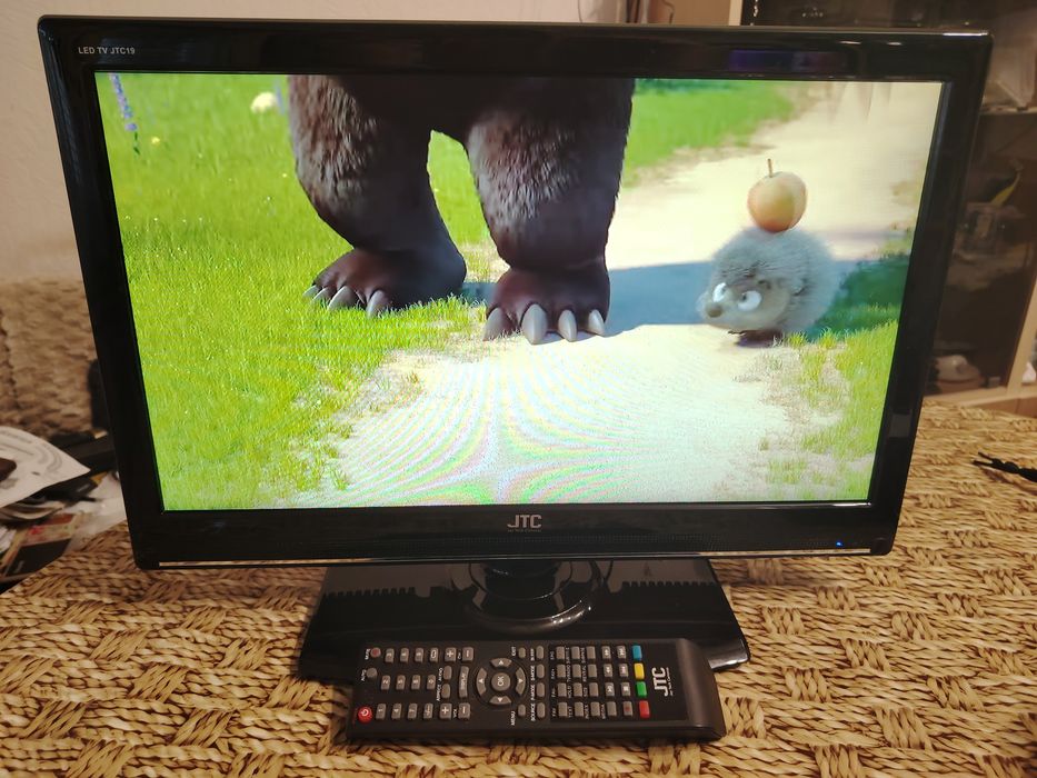 LED TV JTC 18.5" 12v/220v