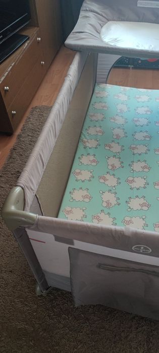 Бебешка кошара за сън