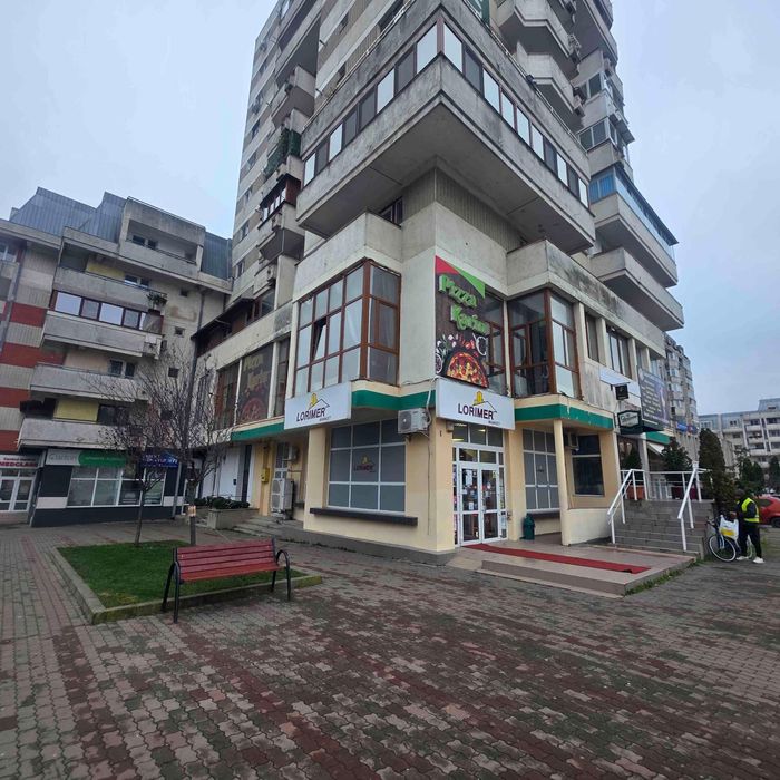 Proprietar inchiriez spatiu comercial Pascani