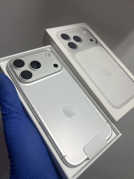 Iphone 17 Pro 256gb Silver MDM..