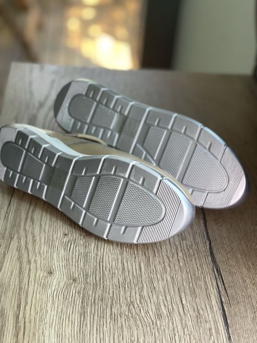 Pantofi sport piele naturala noi, super cozy si moderni