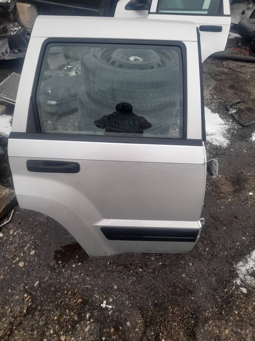 Врати Jeep Grand Cherokee