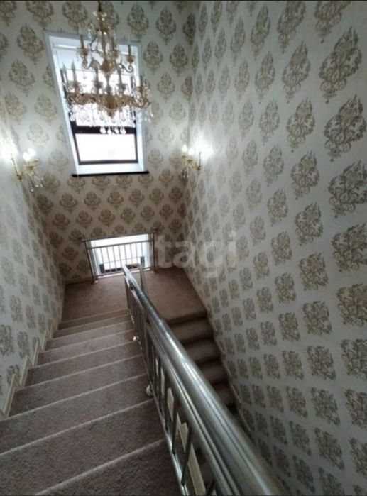 Продам коттедж с пристройкой