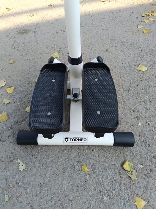 Продам триножор для ног