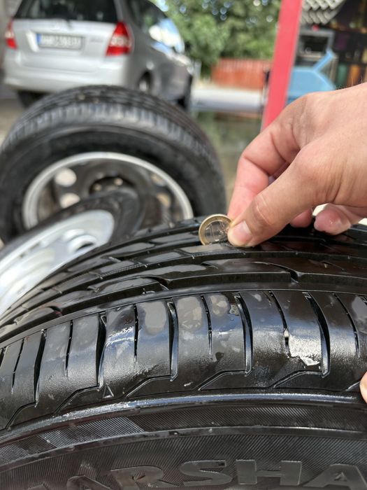 Продавам 4 броя летни гуми Marshal MH15 с размер 195/60 R15 88H.   DOT 0822 (Карани 2 сезона, като нови)