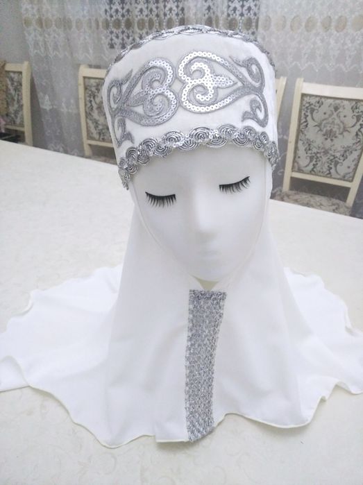 Кәрі және жастармен порно