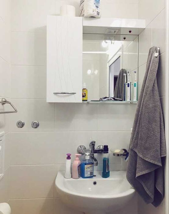 Дава се под наем Едностаен апартамент в Бургас, Изгрев - 40 кв.м за 250 € - Снимка #2