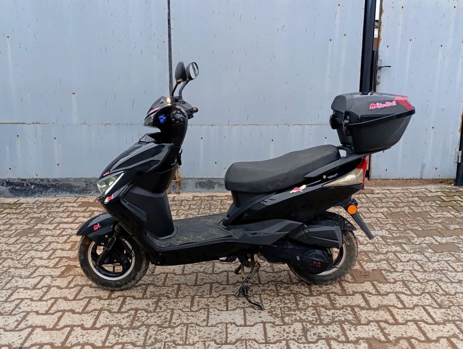 Мопед/Скутер М8 про