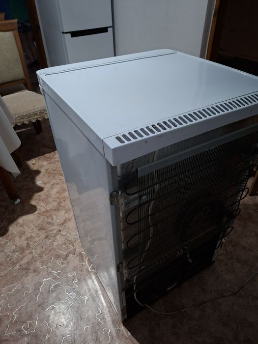 Продам морозильник бирюса