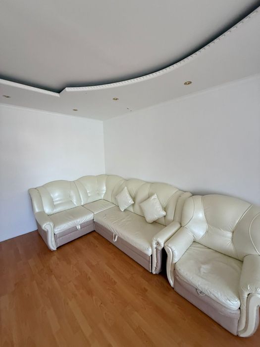 Продам диван в хорошем состоянии