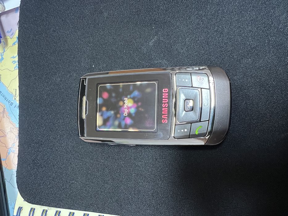 Telefon Samsung D900i