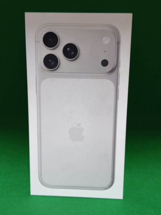 Iphone 17  Pro Max 8 cicluri * Garantie * Buy BACK