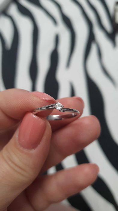 Inel logodna din aur alb 18k, cu diamant