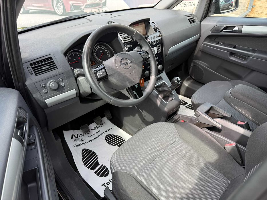 *RATE*Opel Zafira EcoFlex 1.7CDTi 125CP 09/2011 E5 7 LOCURI  NAV AC Import Germania!