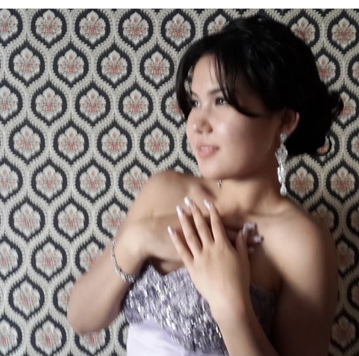 Платье вечернее