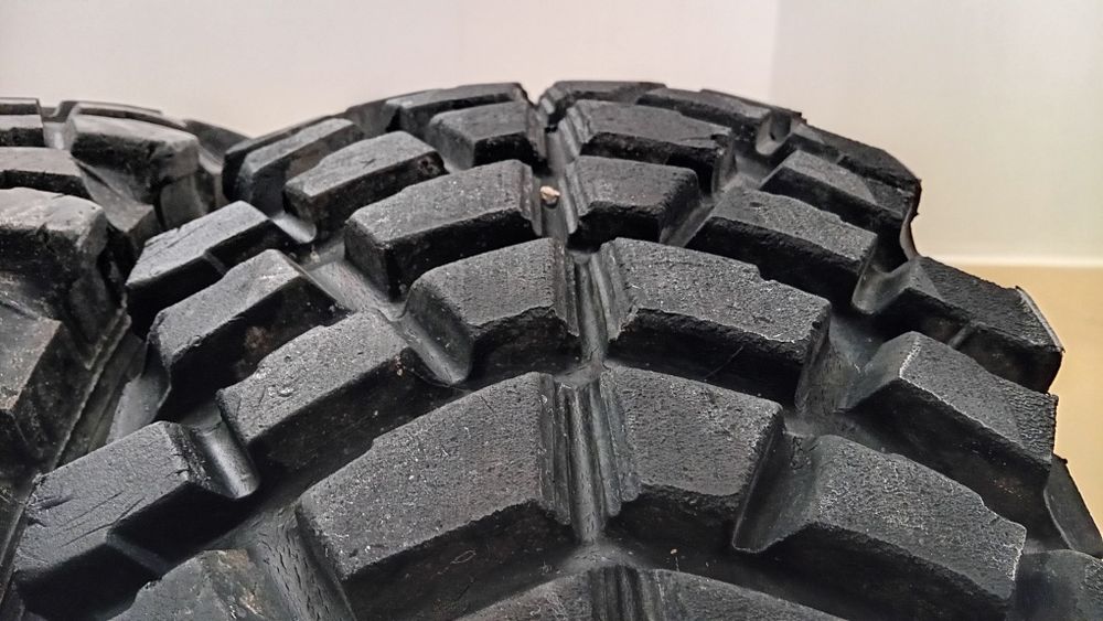 Гуми с джанти 31x10.5R15 6х139.7 - 5 бр.