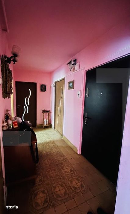 Apartament 3 camere zona Aurel Vlaicu