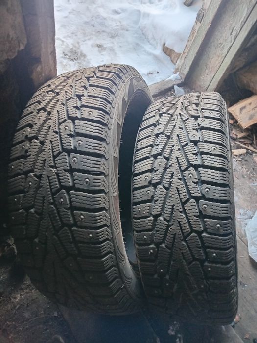 Продам зимние покрышки