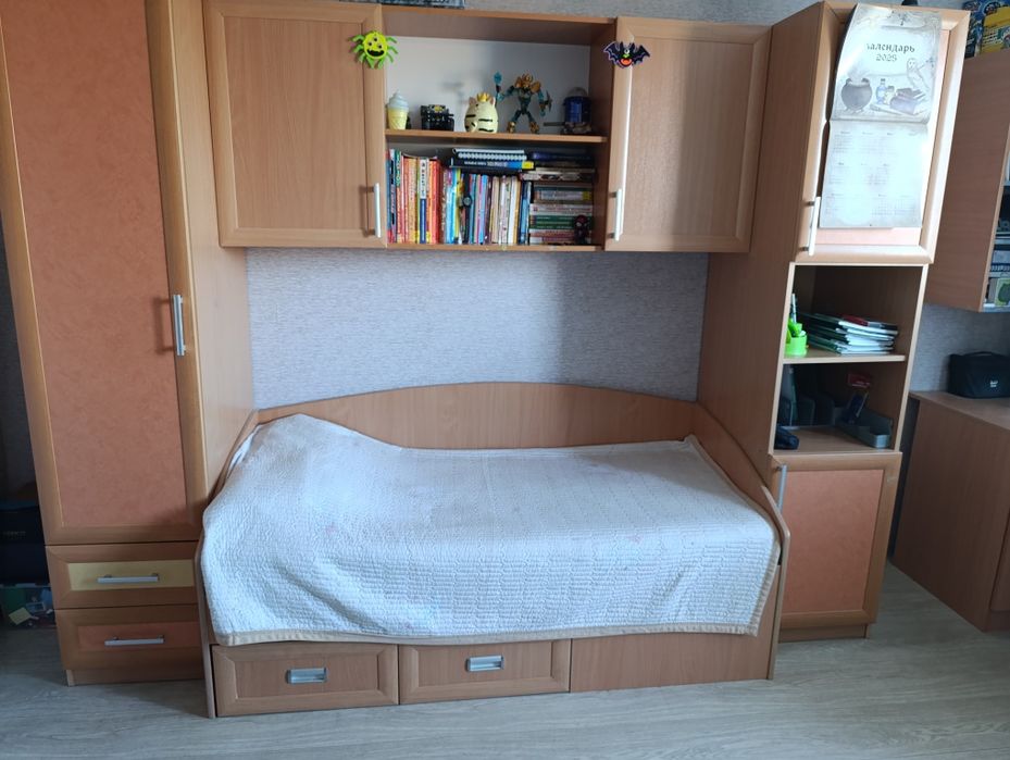 Детская гарнитур