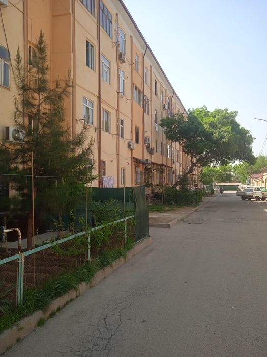 Продам свою 1 комн. на Карасу 6