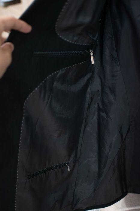 Westbury-Sacou modular regular fit.