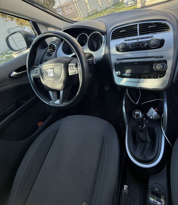 SEAT Altea XL 2011 — imagine 2
