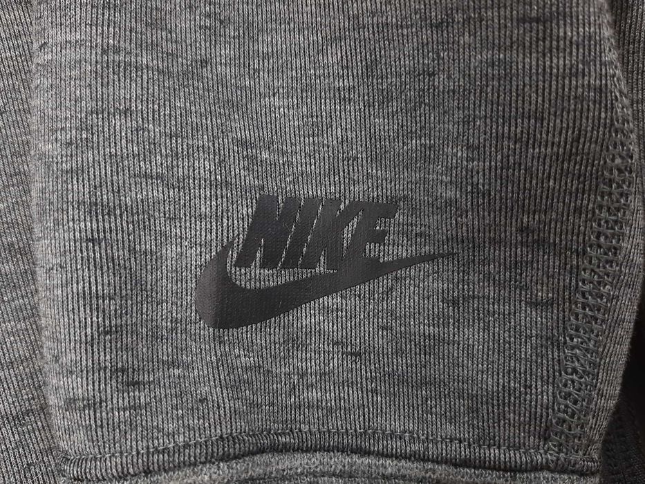 Nike Tech Fleece - Оригинална мъжка блуза с висока яка размер M
