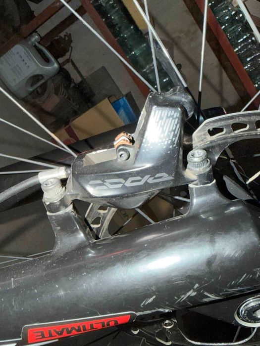 Предна спирачка SRAM Code R