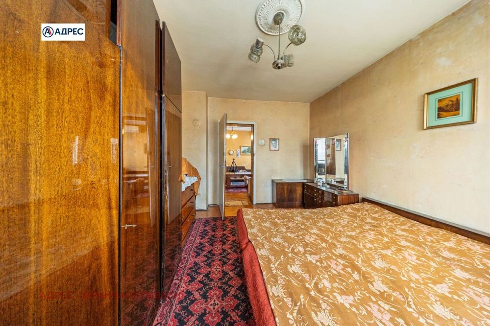 3-стаен в Плевен-Идеален център площ 85 цена 125000