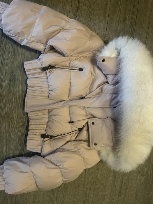 Зимно яке с обемна яка от естествен косъм лисица