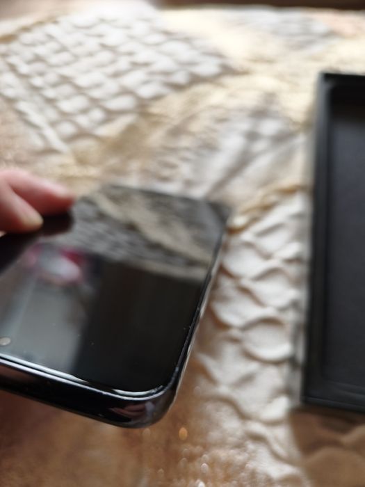 Samsung Galaxy S22 5G Dual SIM, 8GB RAM, 256GB - Phantom Black