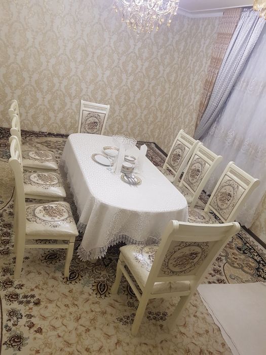 Стул сотилади холати урта