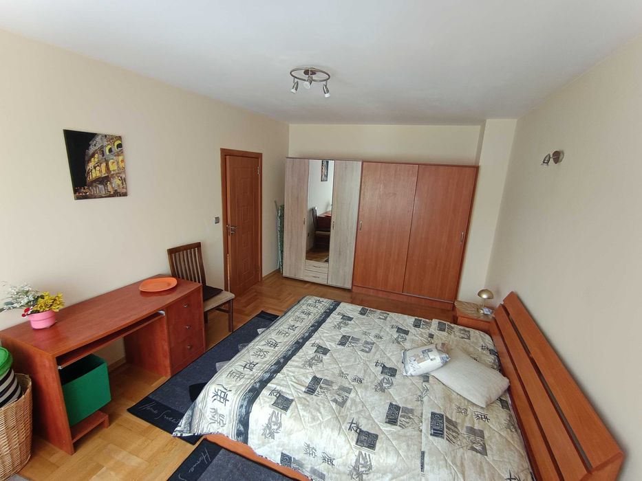 Дава се под наем Двустаен апартамент в София, Център - 83 кв.м за 622.2 € - Снимка #1