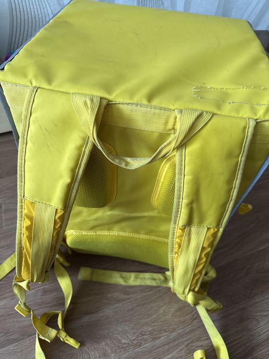 Продам термокоробку Яндекс го