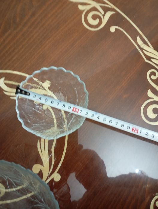 Ваза для фруктов салатов.