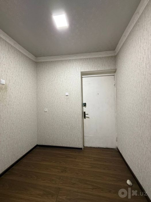 Toshkent viloyati Nurafshonda 3 xonali uy 70 m² 1-qavat Narxi: 32.000$