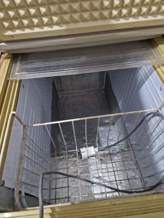 Холодильник сатылады